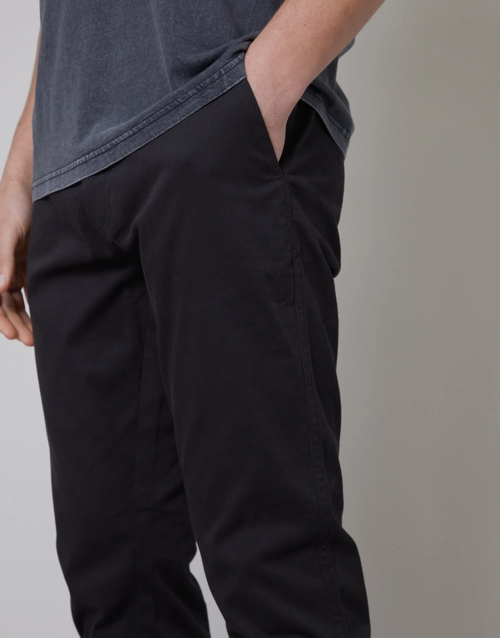Men's Black Slim Fit Chino Trousers