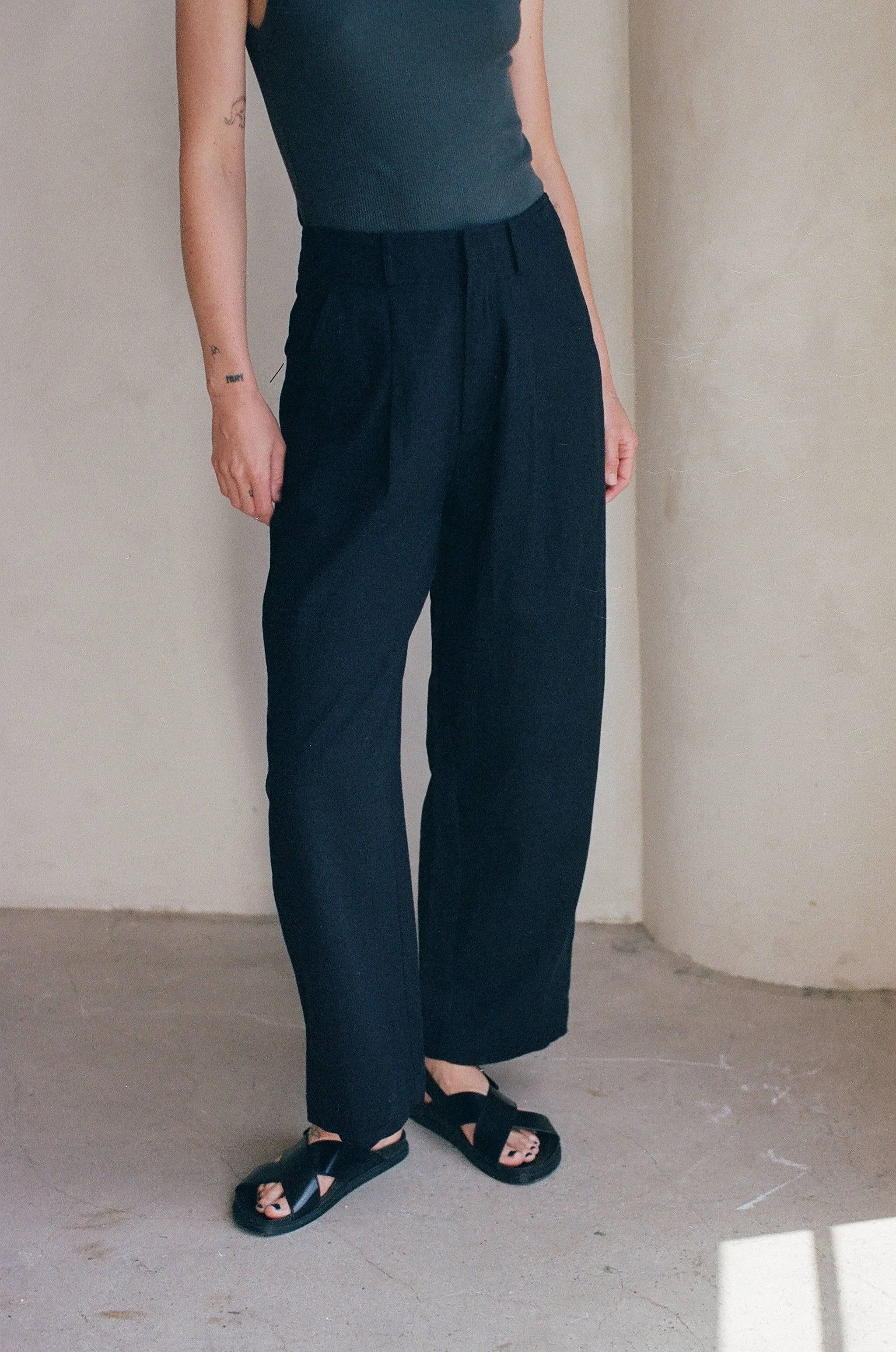 Woven Linen Cotton Pants - Washed Black